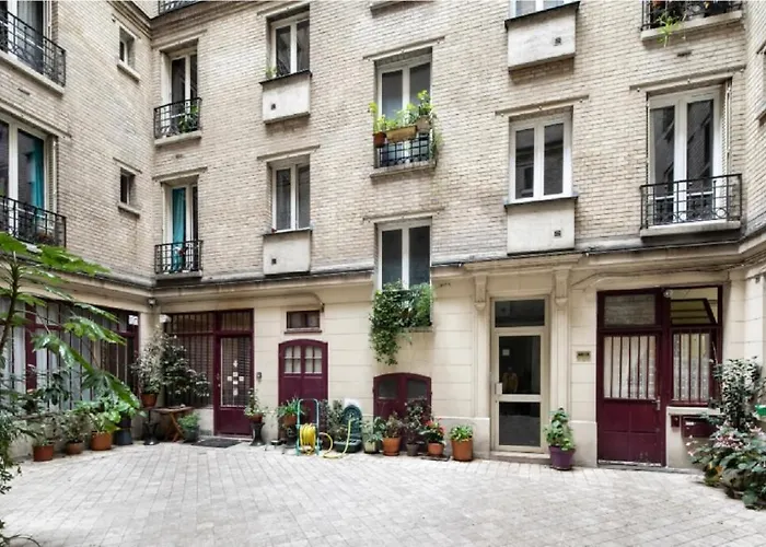 Two Beautiful Studios - Bastille- 4 Pers